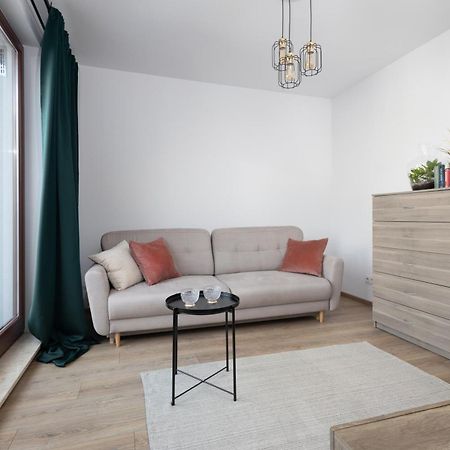 Apartament Goclawska Swps Pge Narodowy Dworzec Wschodni Soho Factory Warsaw Ngoại thất bức ảnh