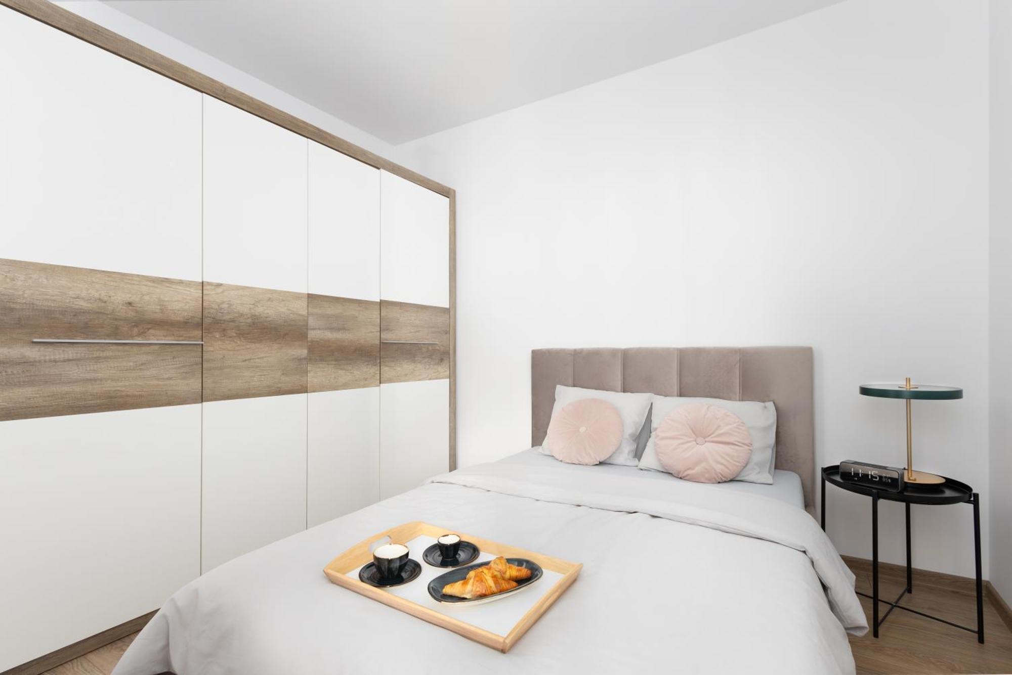 Apartament Goclawska Swps Pge Narodowy Dworzec Wschodni Soho Factory Warsaw Ngoại thất bức ảnh